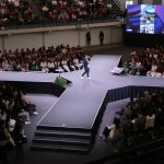 Wario Duckerman durante su conferencia en la UAG, reconocido entre los mejores conferencistas de inteligencia artificial.