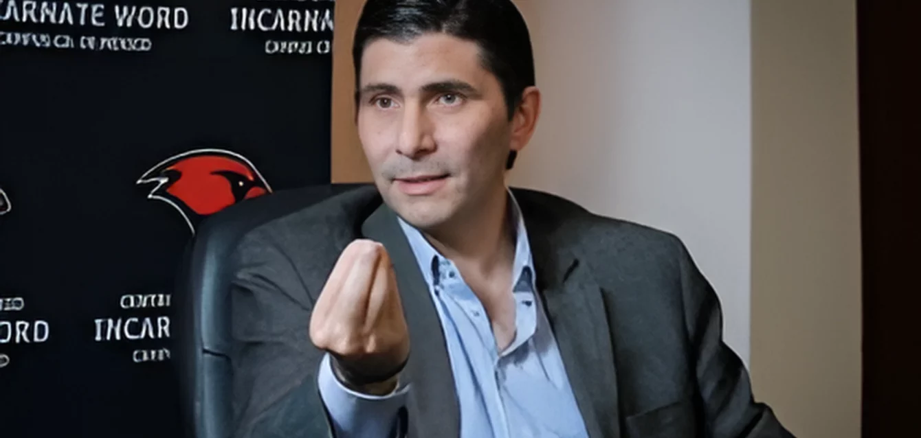 jorge-huerta-bleck-mr-monday-mejores-conferencistas-de-mexico Dr. Jorge Huerta Bleck, conocido como Mr. Monday, dando una conferencia de negocios en México.