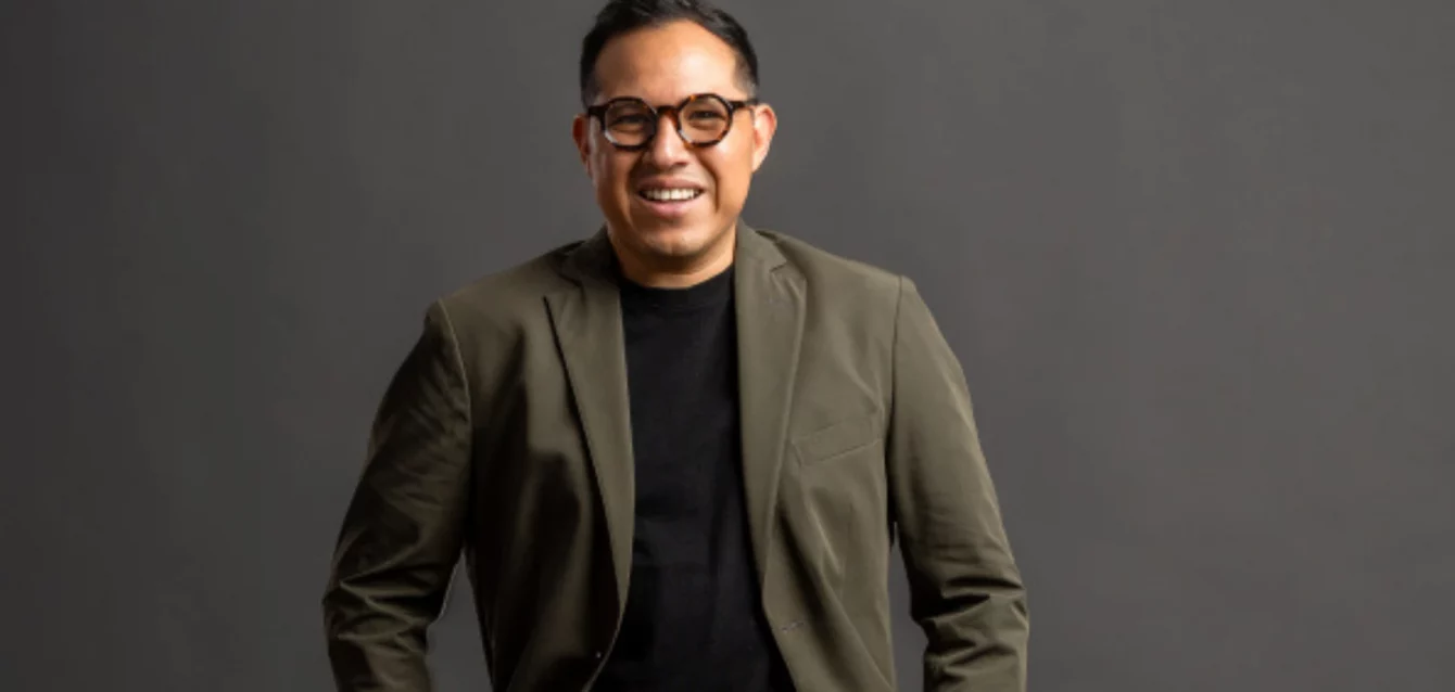 Wario Duckerman Experto de IA y Pionero de la IA en México liderando la evolución digital corporativa con marcas globales.